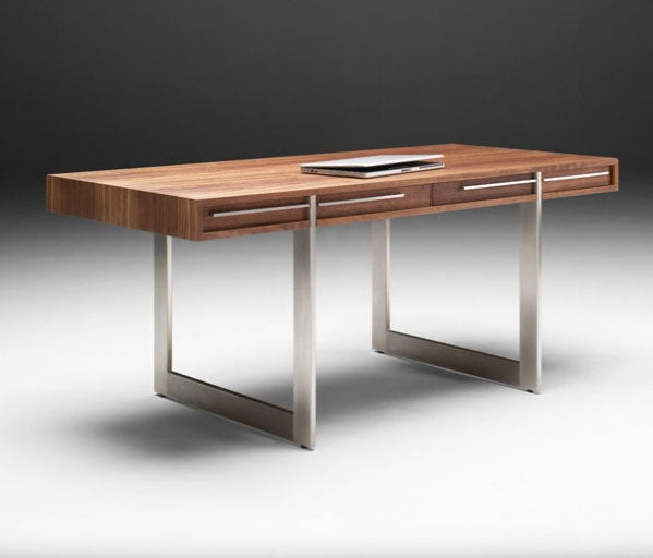 AK 1340 skrivebord - Naver Collection