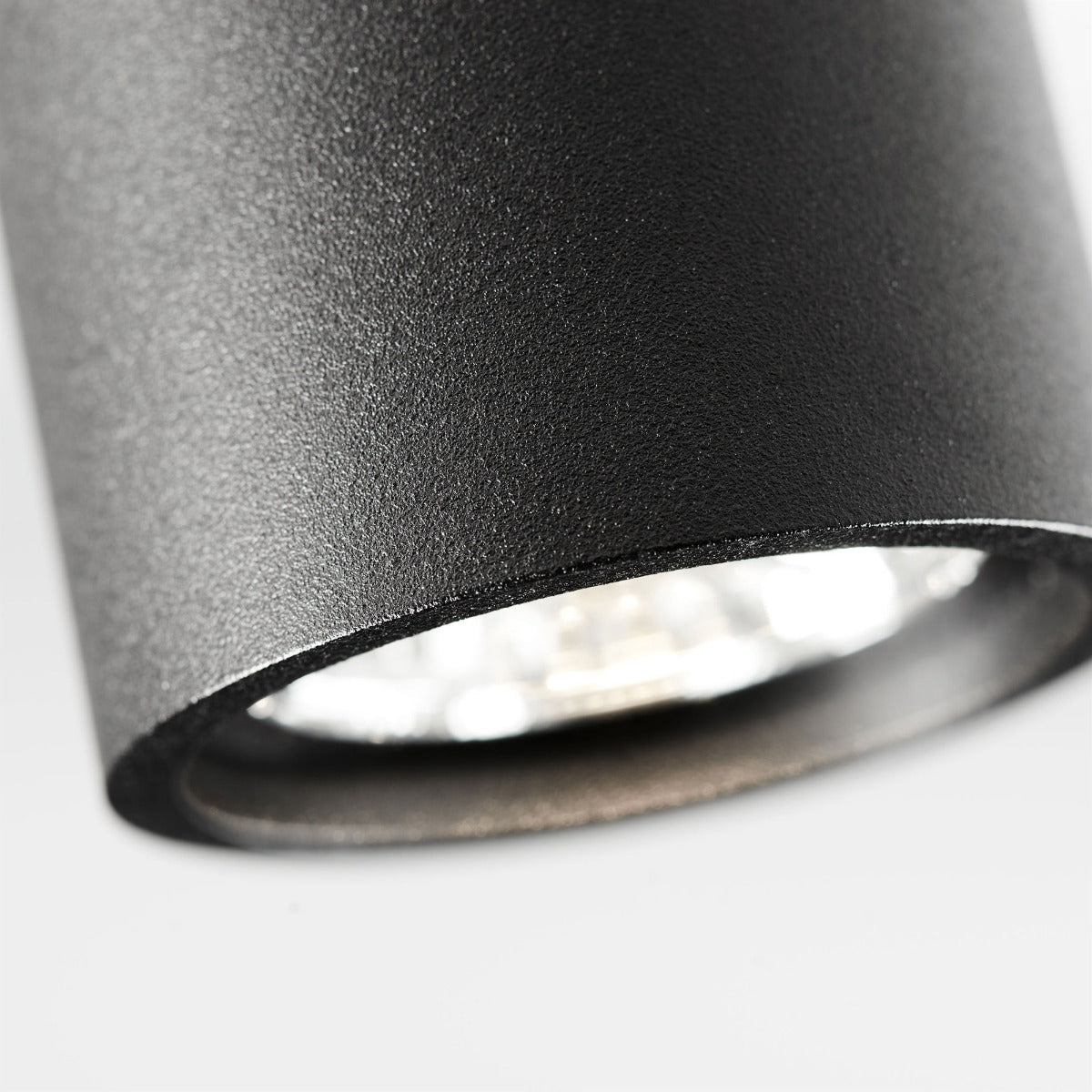 Focus Track (Sort) - Light Point