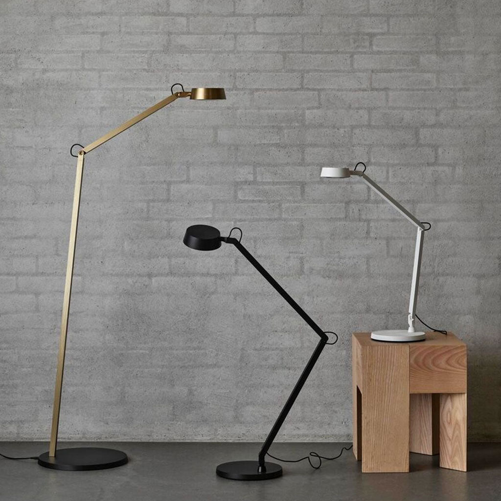 Dark T1 Gulvlampe - Light Point