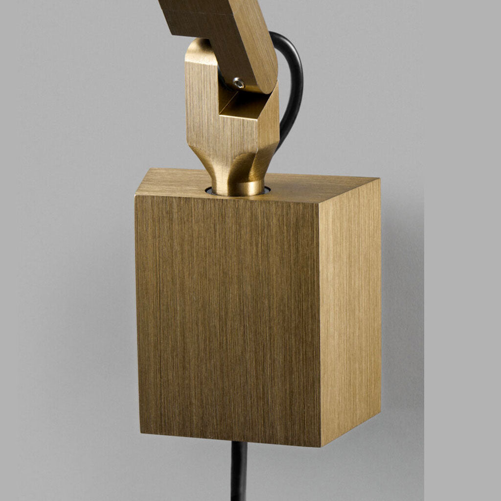 Dark T1/T2 Vægbeslag - Light Point