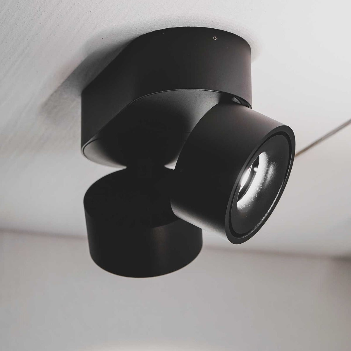 Aim Spot Double Loft/Vægspot - Sort - Loom Design