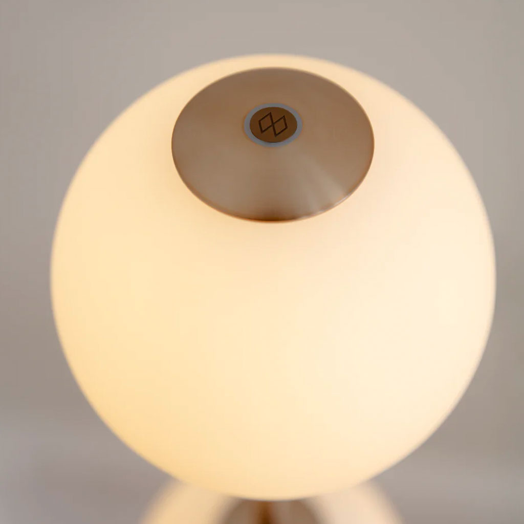 Audrey floor Gulvlampe - Messing - Umage