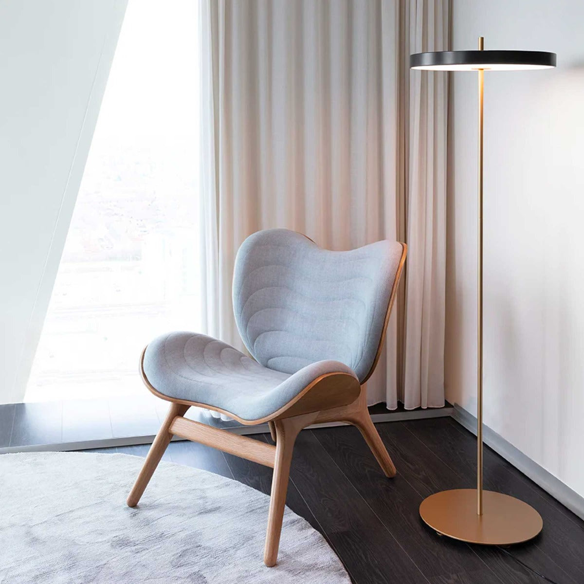 Asteria gulvlampe - Black - H: 150,7 cm - Umage