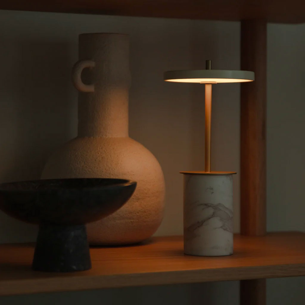 Asteria Move Mini Trådløs Bordlampe - White Marble - H: 25.5 cm - Umage