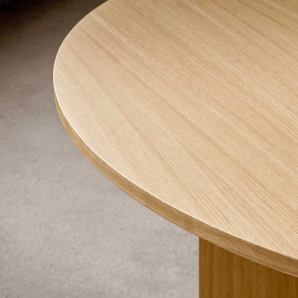 Androgyne spisebord - Audo Copenhagen