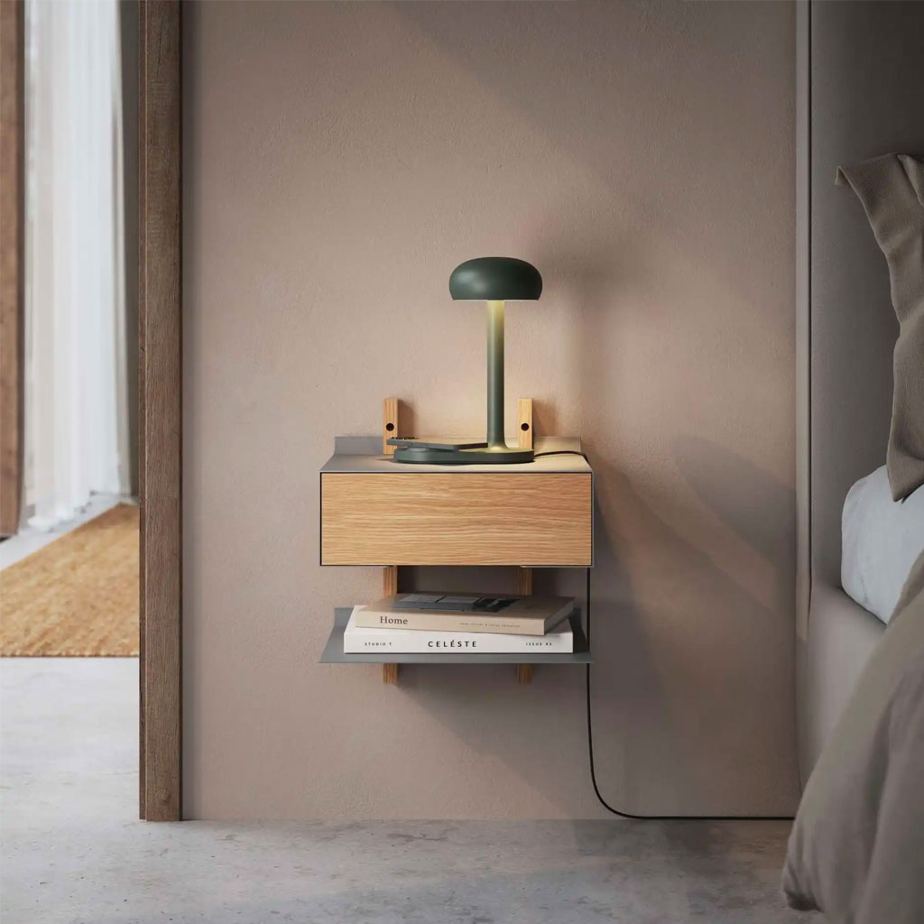 Emendo Bordlampe m/ QI trådløs oplader - Emerald - Eva Solo