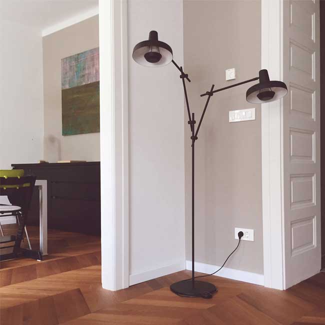 Arigato 2 gulvlampe  - Grupa Products