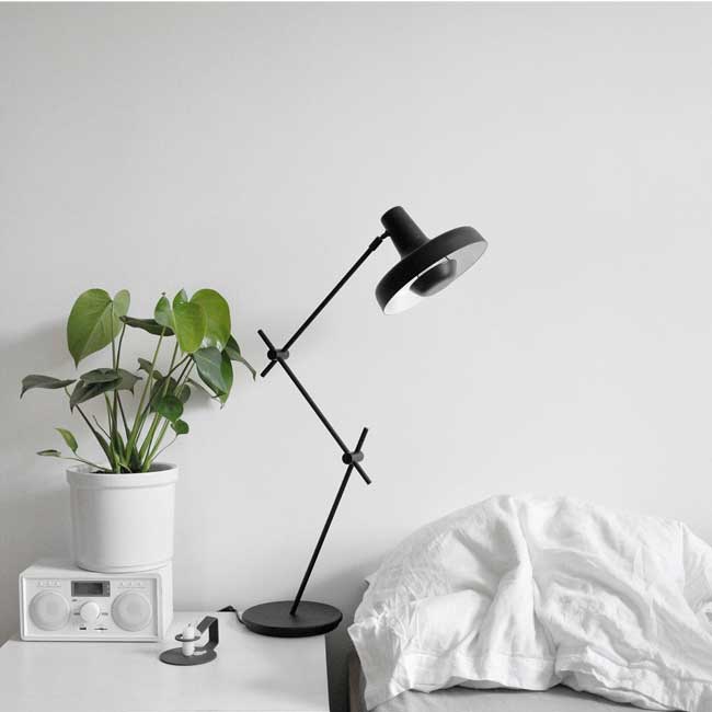 Arigato bordlampe - Grupa Products