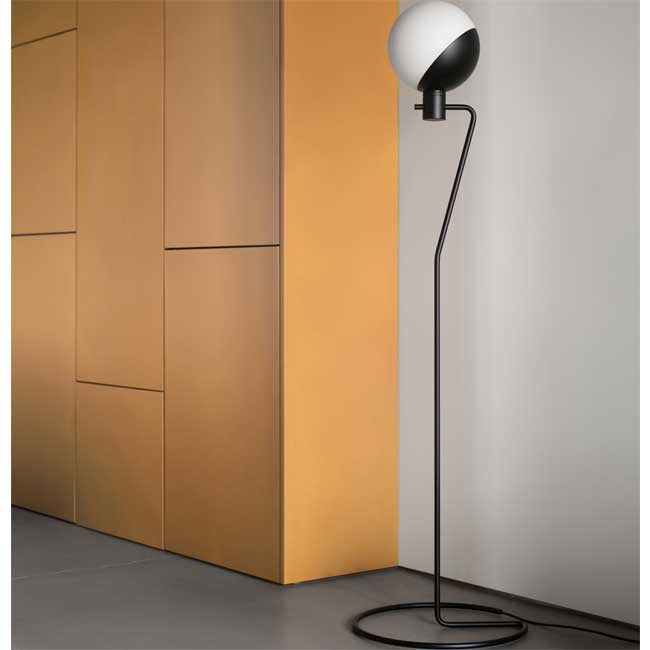 Beluna gulvlampe - Grupa Products