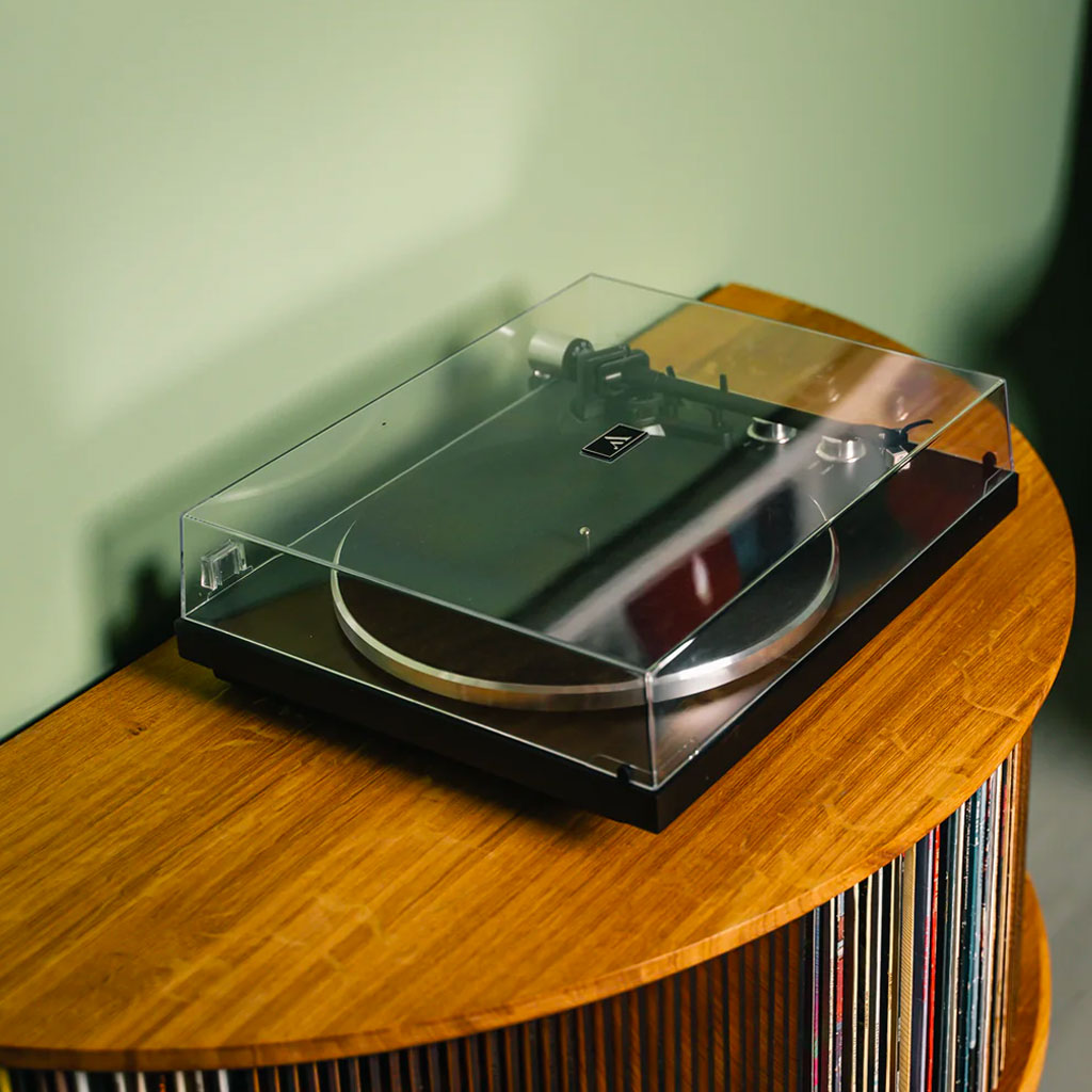 Display LUNA Vinyl møbel - Kristian Juul