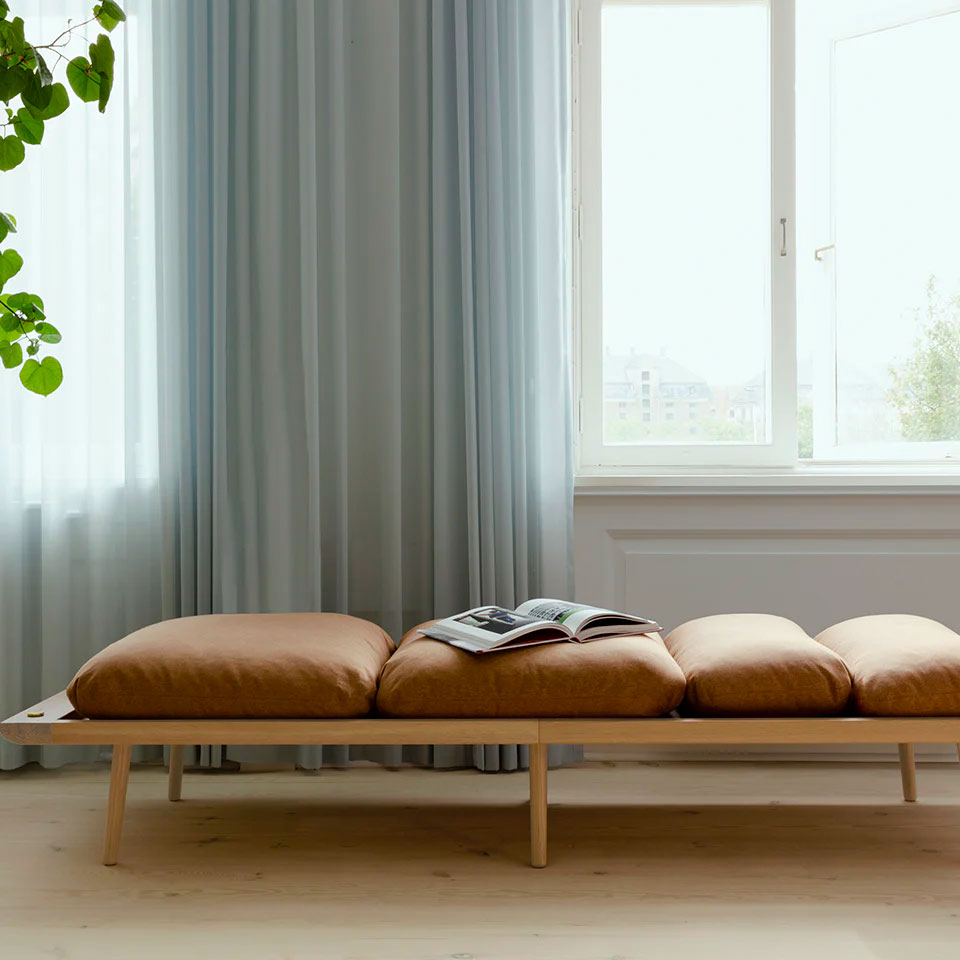 Lounge Around Daybed - Umage