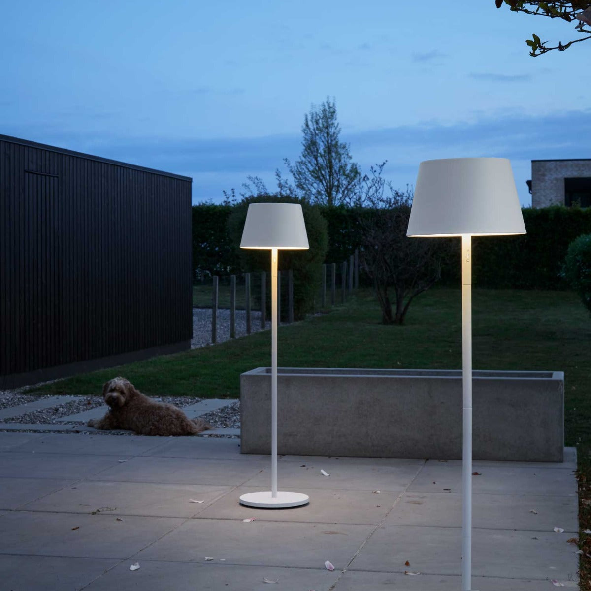 Modi Gulvlampe - Hvid - Loom Design