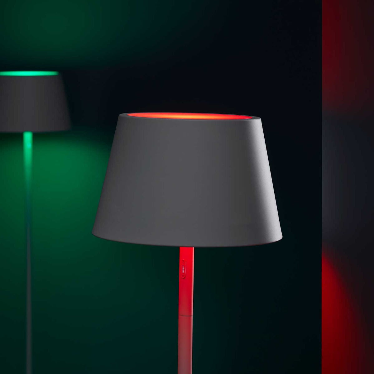 Modi Gulvlampe - Hvid - Loom Design