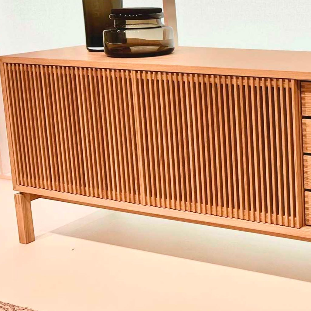 AK 2060 Ebbe Skænk - Naver Collection