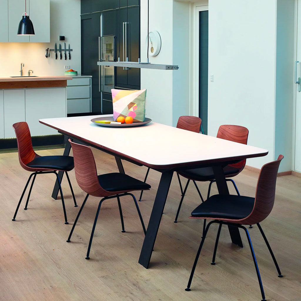 Chess spisebord m/hvid Corian top - Naver Collection