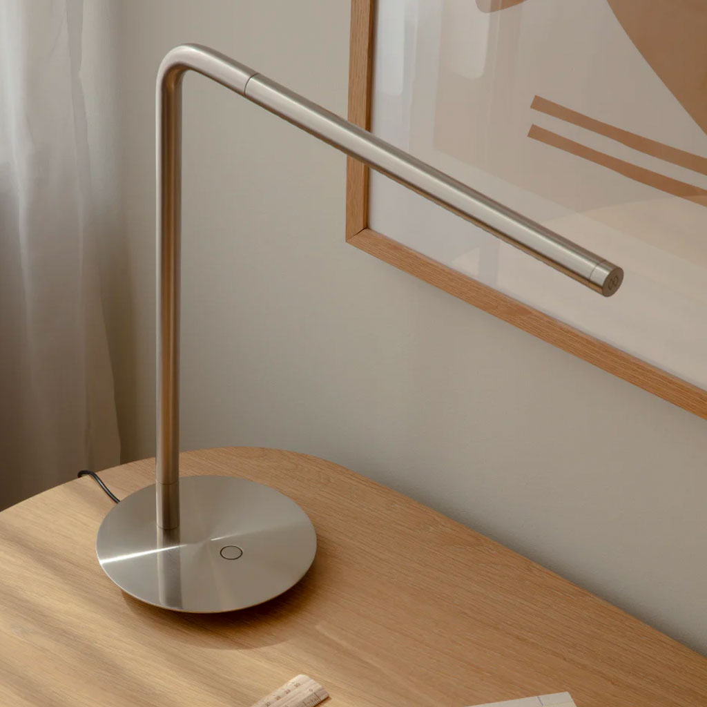 Omni Bordlampe - Brushed Steel - Umage