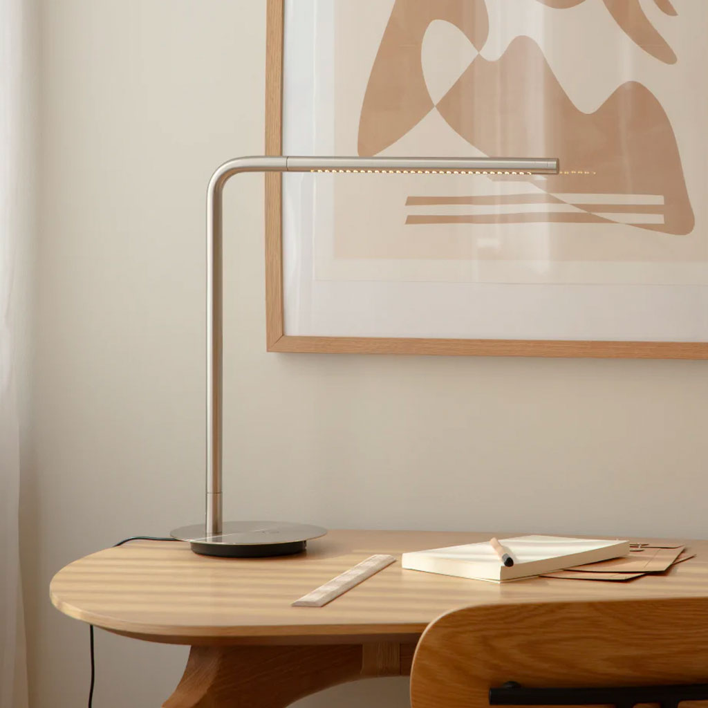 Omni Bordlampe - Brushed Steel - Umage