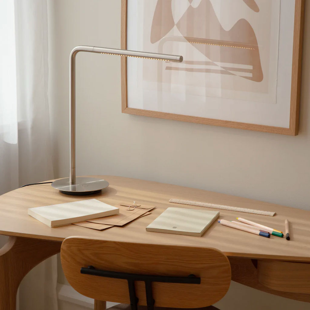 Omni Bordlampe - Brushed Steel - Umage