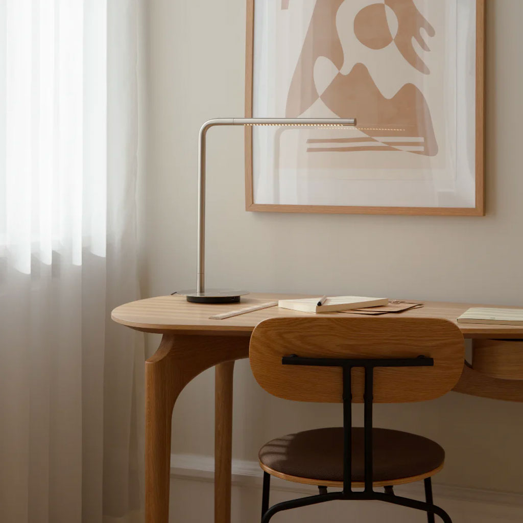 Omni Bordlampe - Brushed Steel - Umage