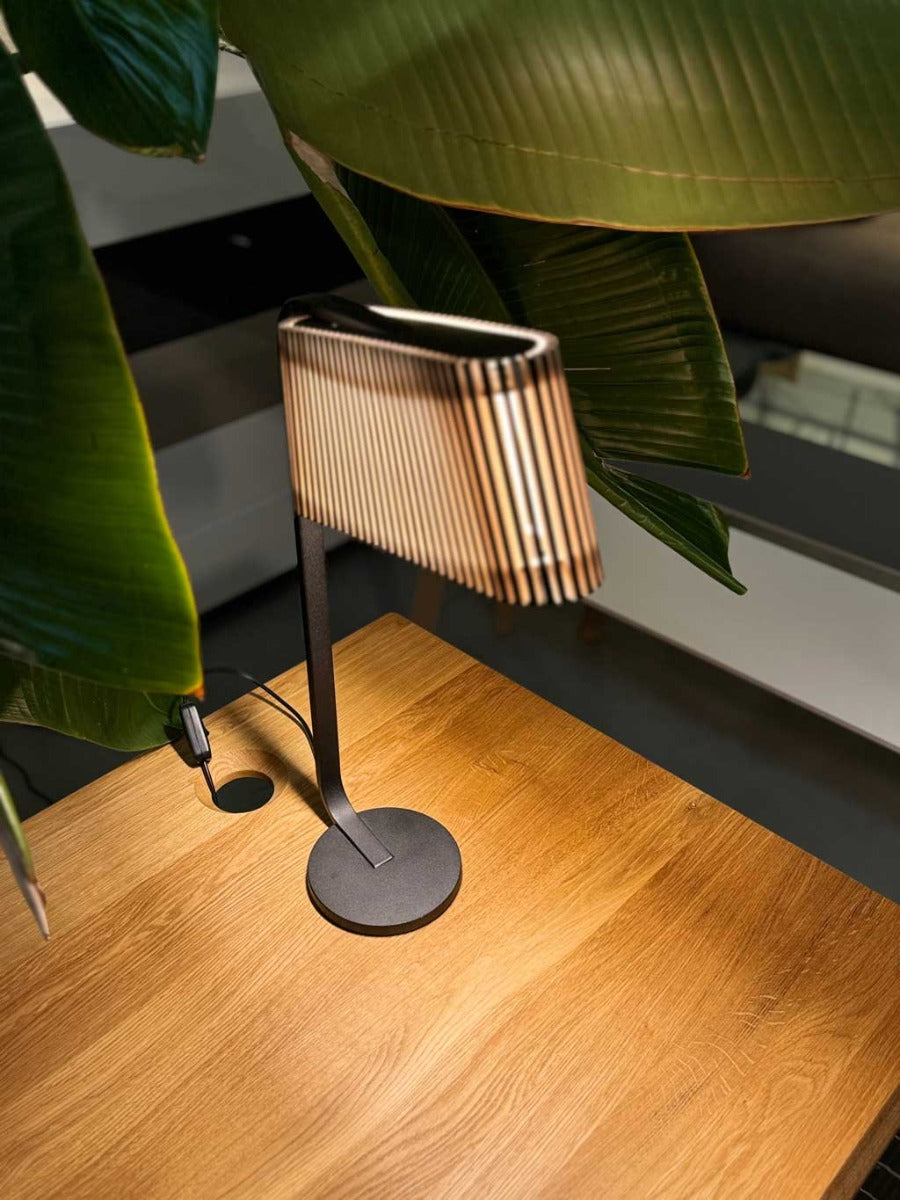 Owalo 7020 Bordlampe - Sort - Secto Design (UDSTILLINGSMODEL)