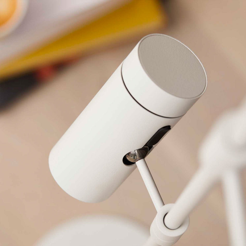 Sia Click Spot Gulvlampe med Sia Base Floor - Hvid - Loom Design