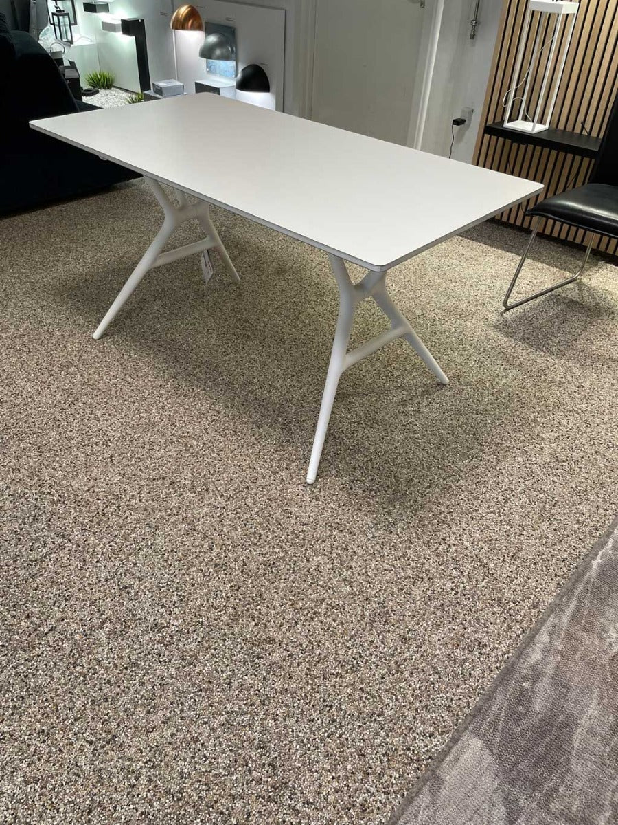Spoon Table - Kartell (UDSTILLINGSMODEL)