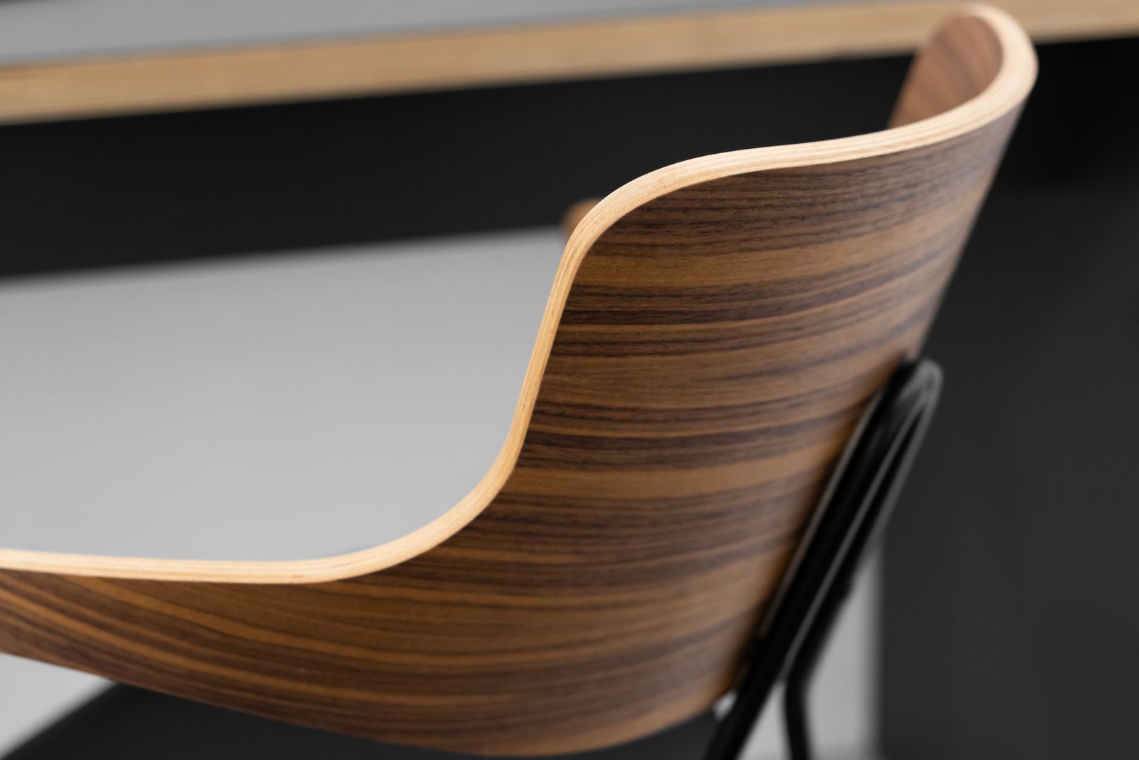 VL119 kontorstol (Sædepolstret - Læder M/Hjul) - Vermund