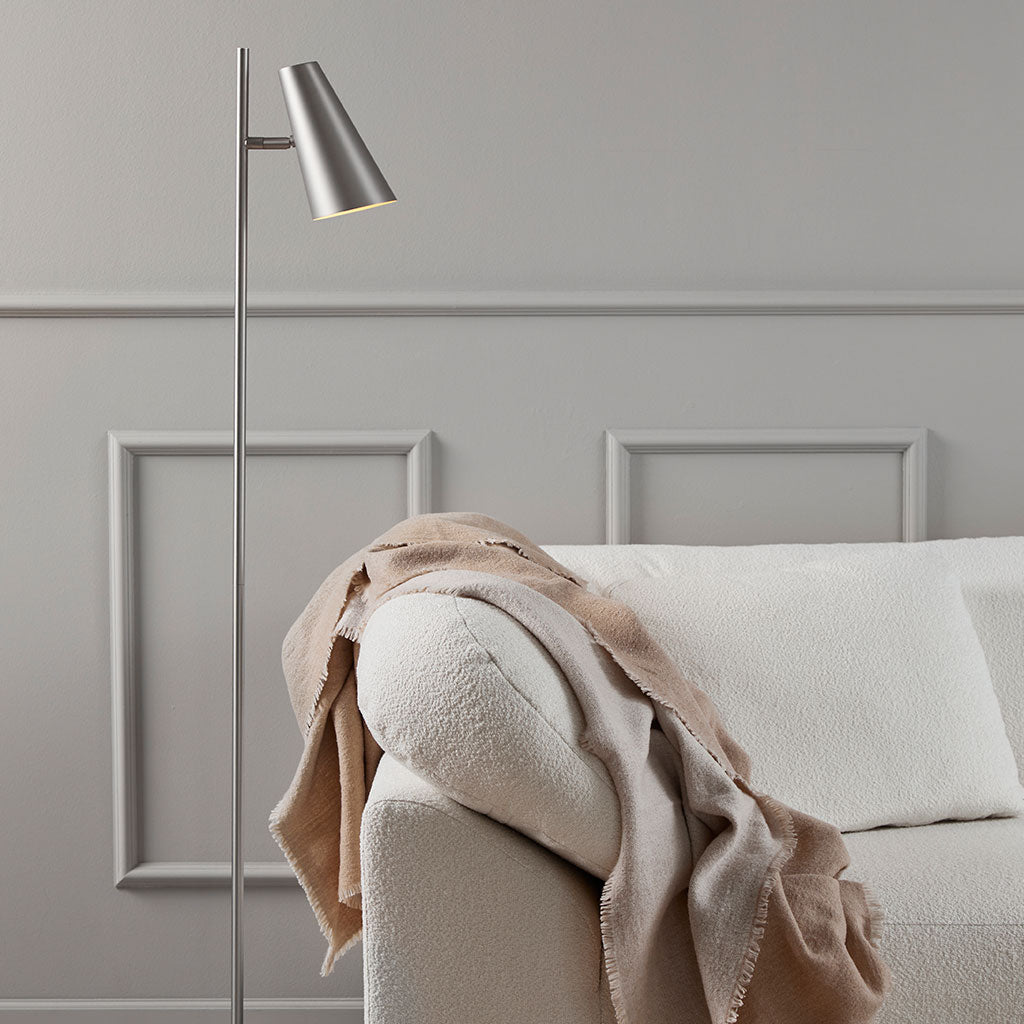 Cono Gulvlampe - Børstet - WOUD
