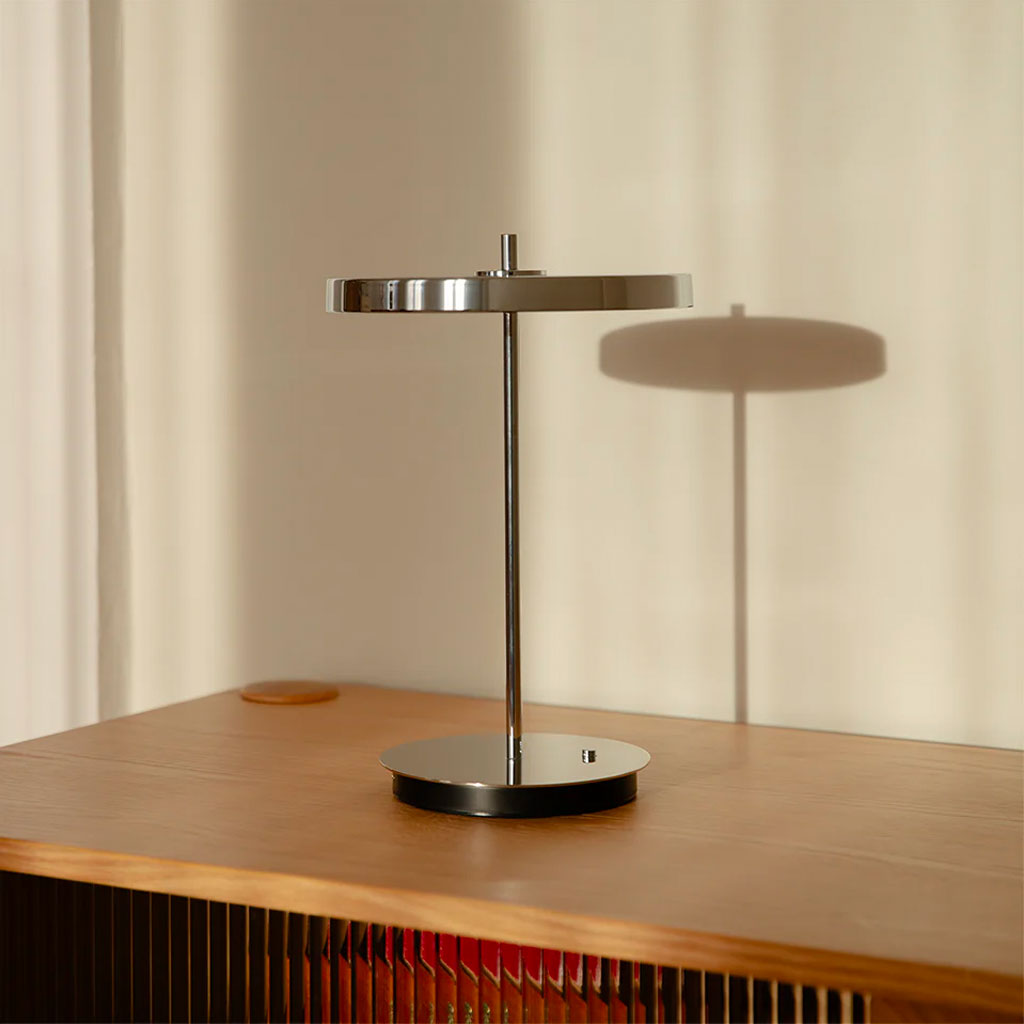 Asteria Move Trådløs Bordlampe - Polished Steel - H: 30,6 cm - Umage