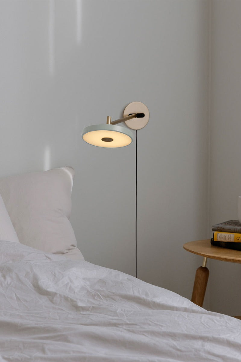 Asteria Wall Væglampe - Long - Nuance Olive - Umage