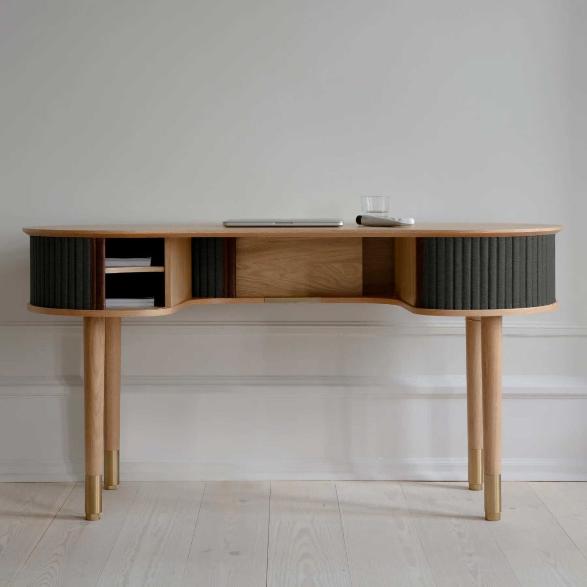 Audacious Skrivebord - Oak / Sugar Brown - Umage