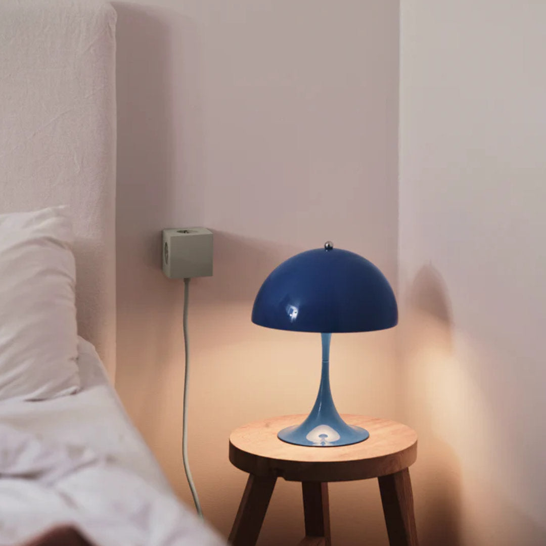 Square 1 stikdåse - AVOLT