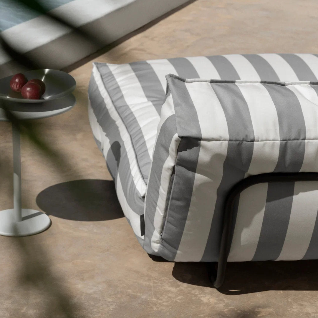 Stay Outdoor Bed - Blomus