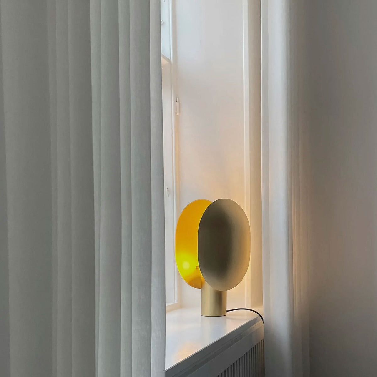 Clam bordlampe - Brass - 101 Copenhagen