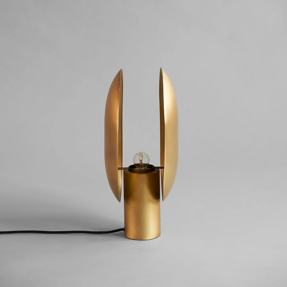 Clam bordlampe - Brass - 101 Copenhagen