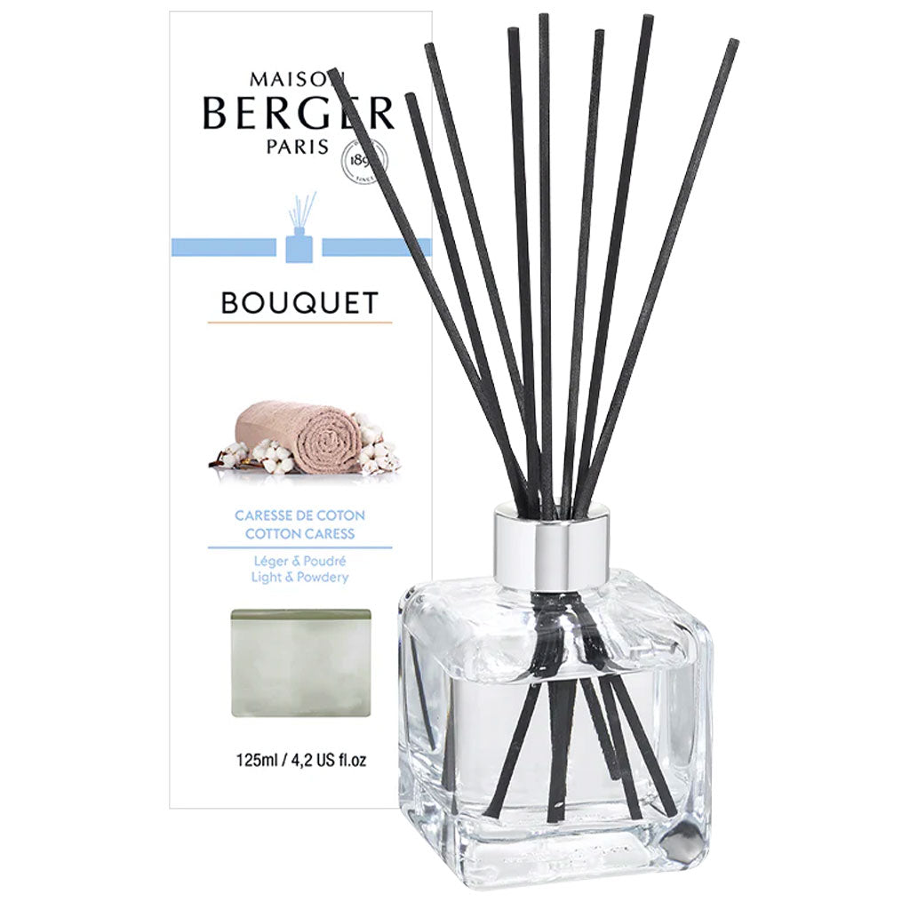Cotton Caress - Cube flakon med duftpinde - Maison Berger