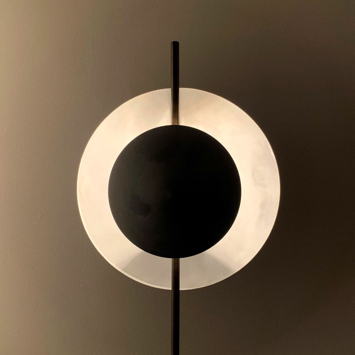 Dawn gulvlampe - 101 Copenhagen
