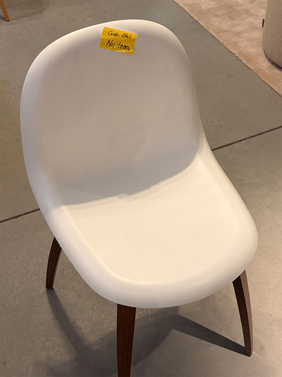 3D spisebordsstol - Gubi (UDSTILLINGSMODEL)
