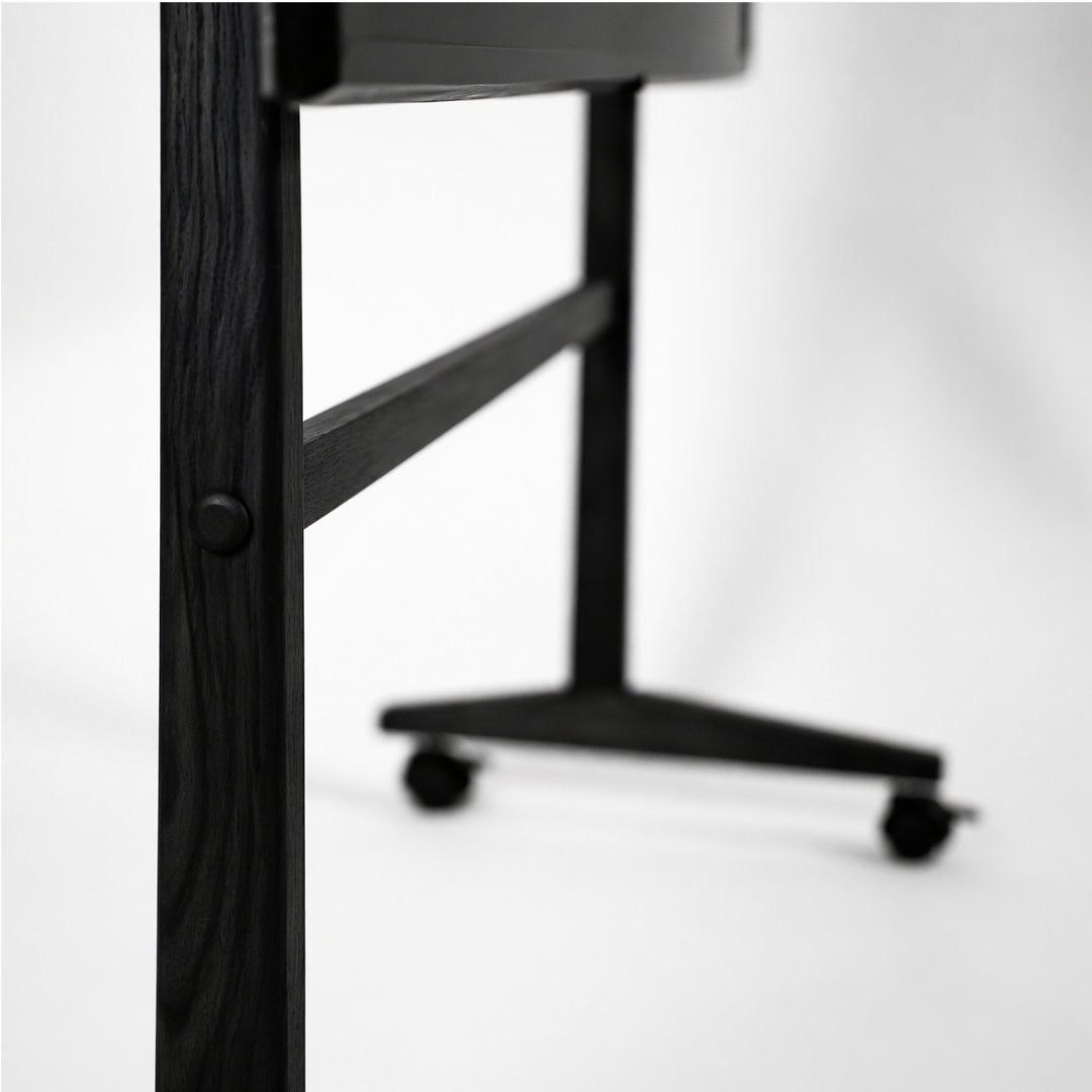 SIKA TV Stander - Sort - Kristian Juul