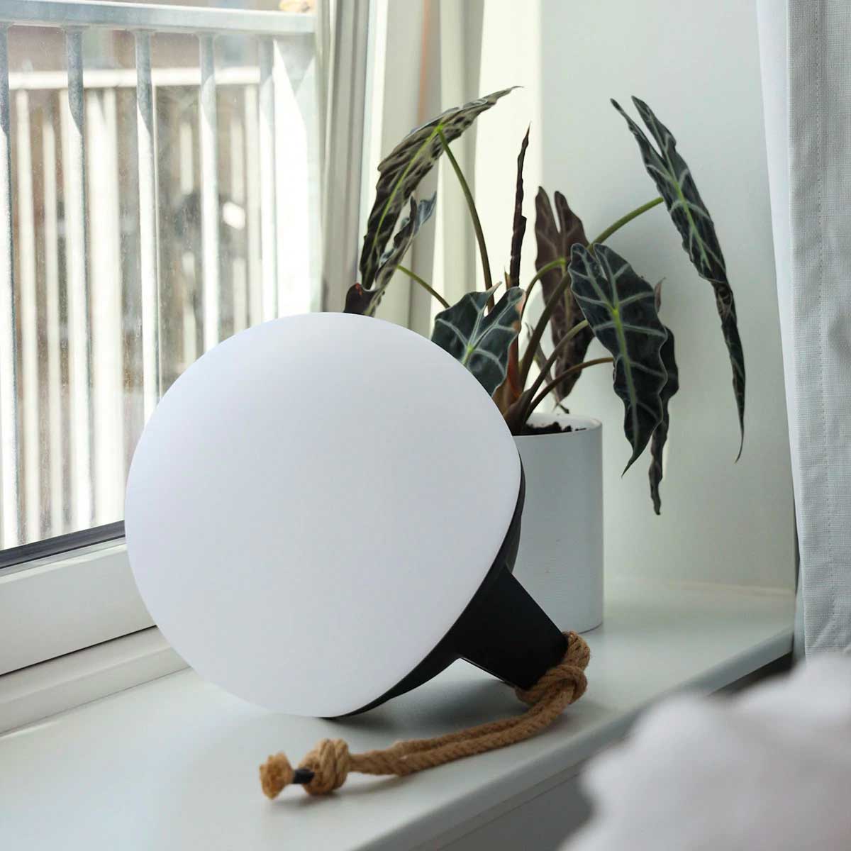 Light 250 Udendørs/indendørs batteridreven lampe - SACKit
