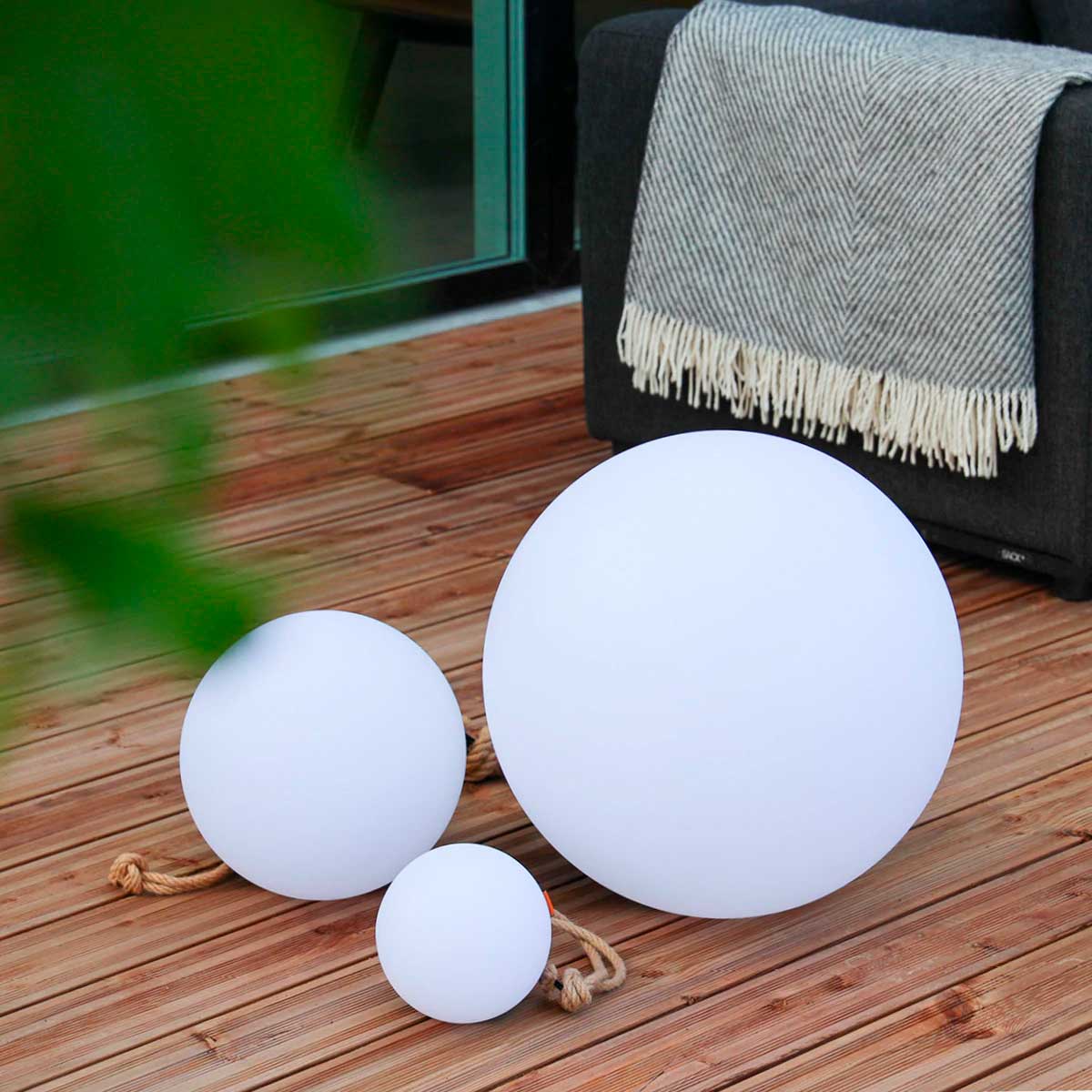 Light 350 Udendørs/indendørs batteridreven lampe - SACKit