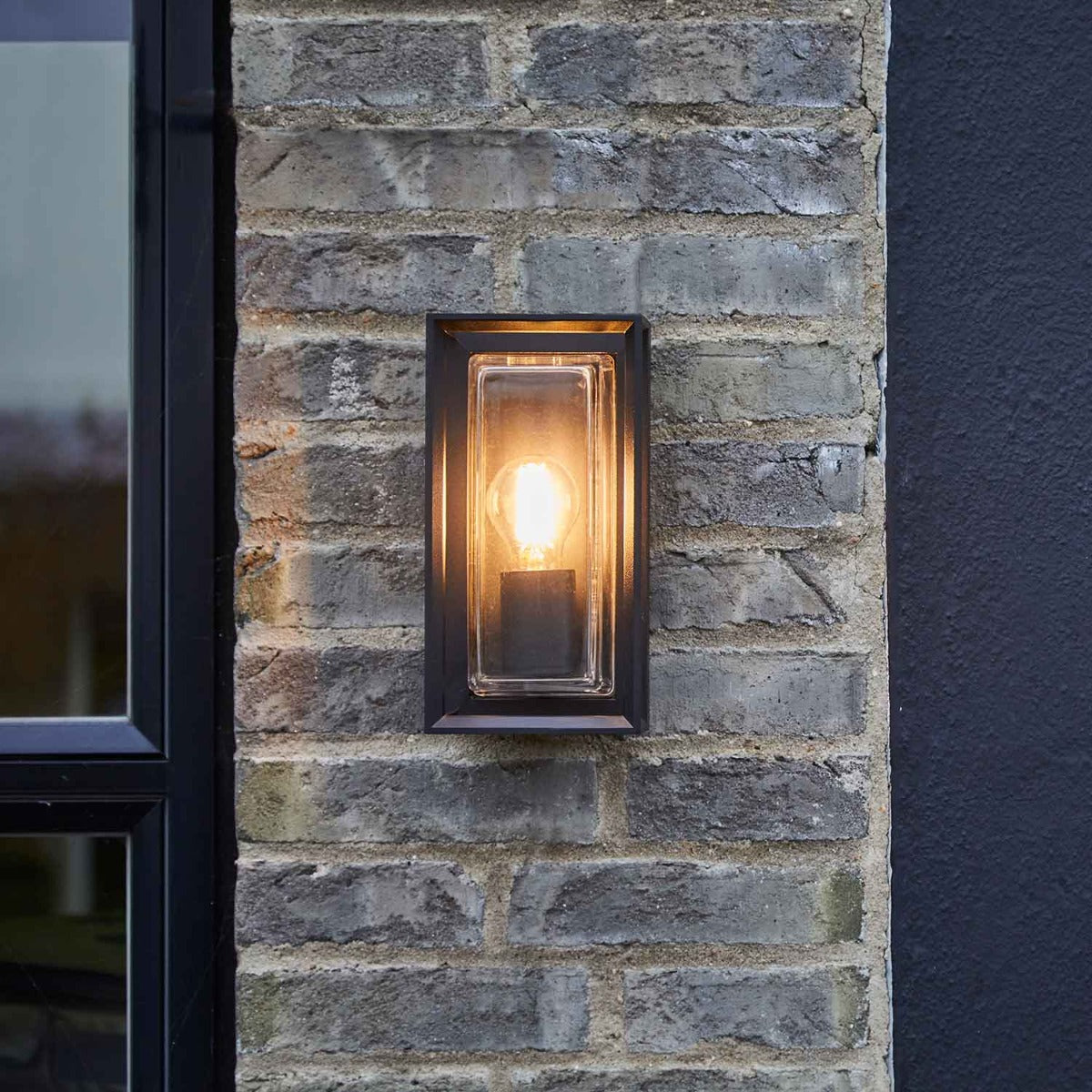 Loke IP65 Væglampe - Loom Design