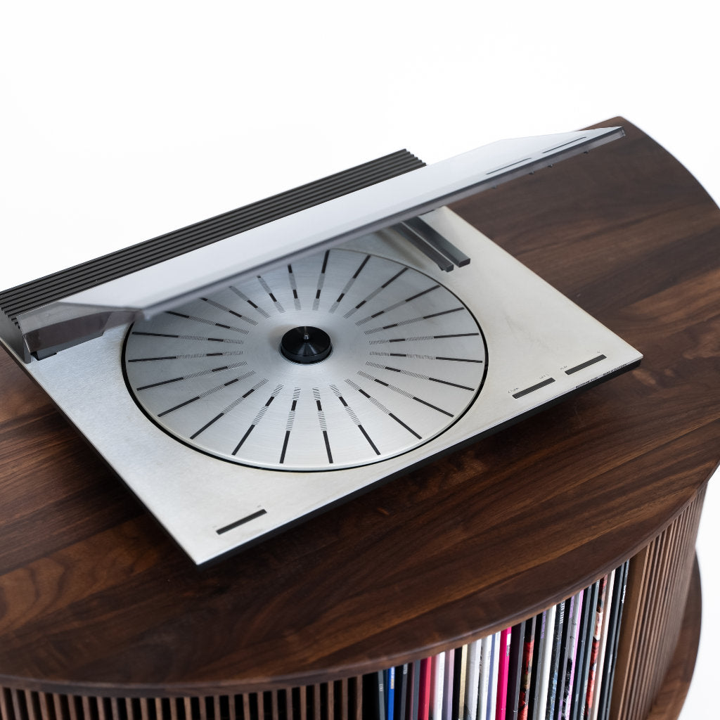 Display LUNA Vinyl møbel - Valnød - Kristian Juul