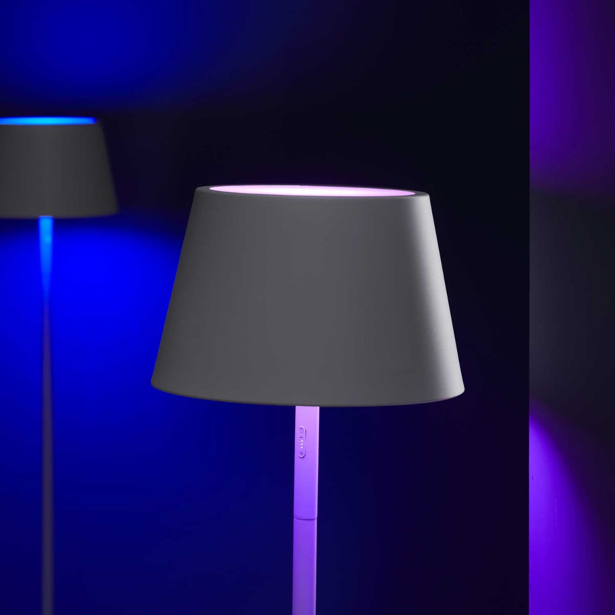 Modi Gulvlampe - Hvid - Loom Design