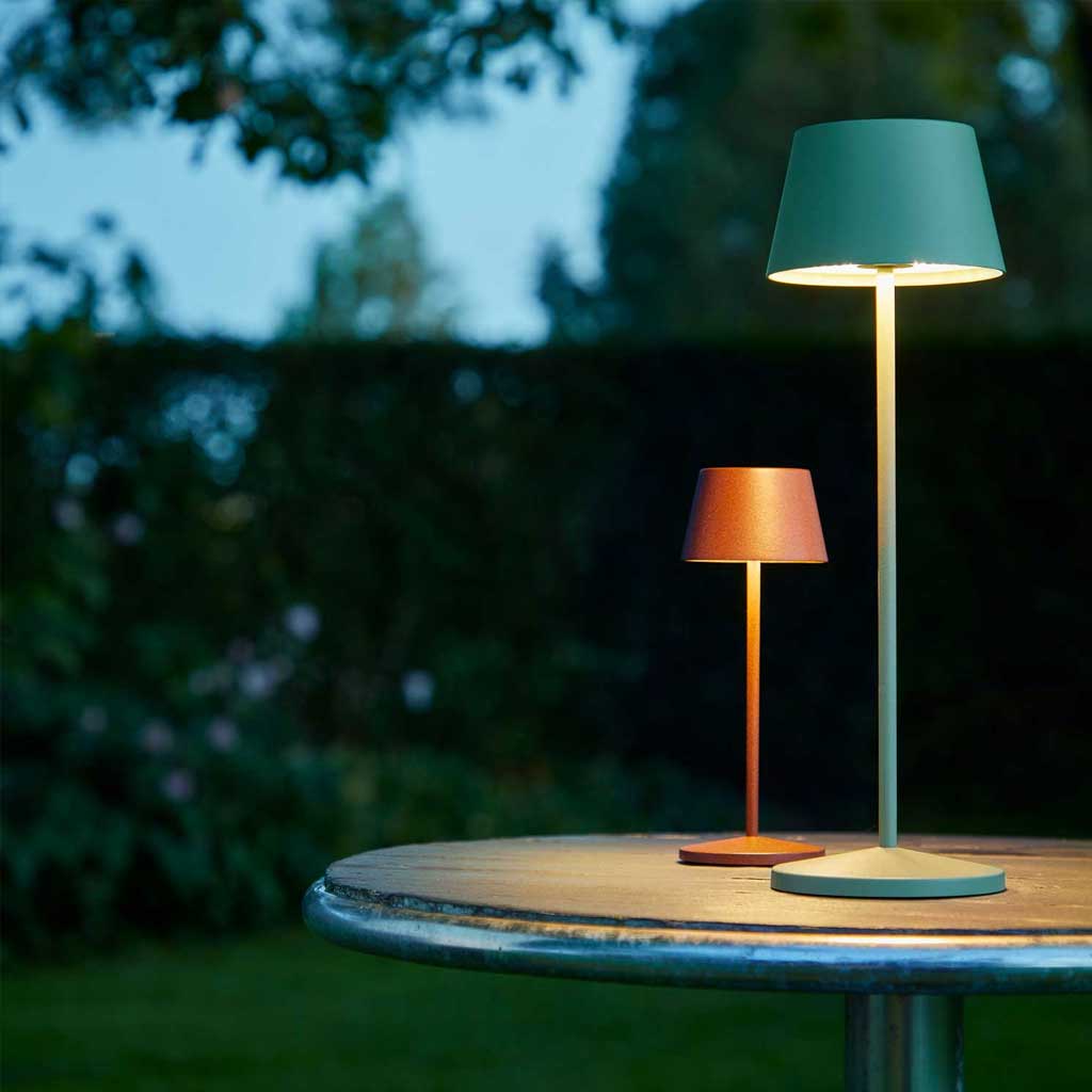 Modi Micro Bordlampe - Corten - Loom Design