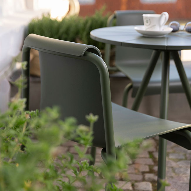 Nami Dining chair - Olive green - HOUE