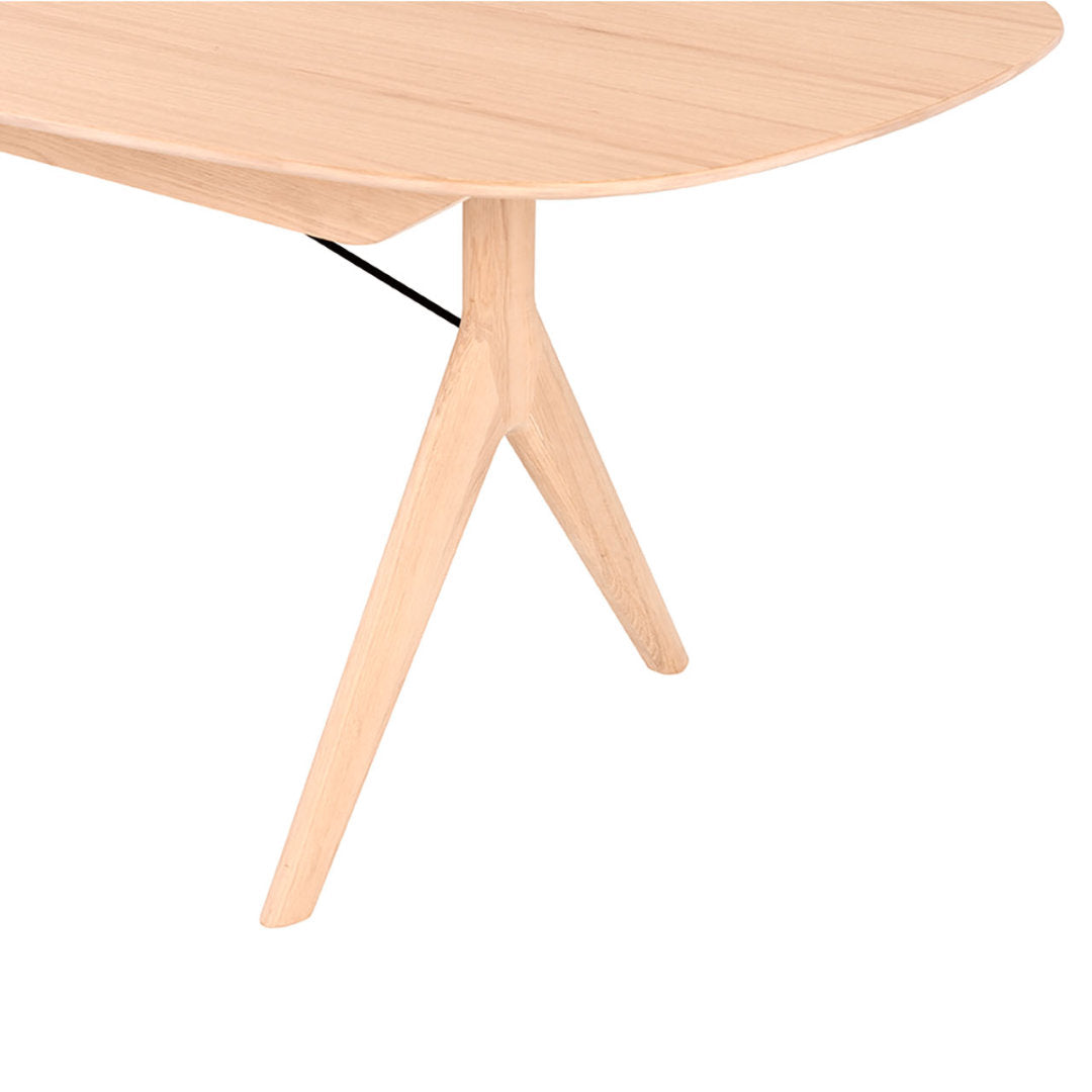 Corna Super Elipse Spisebord - PBJ Designhouse