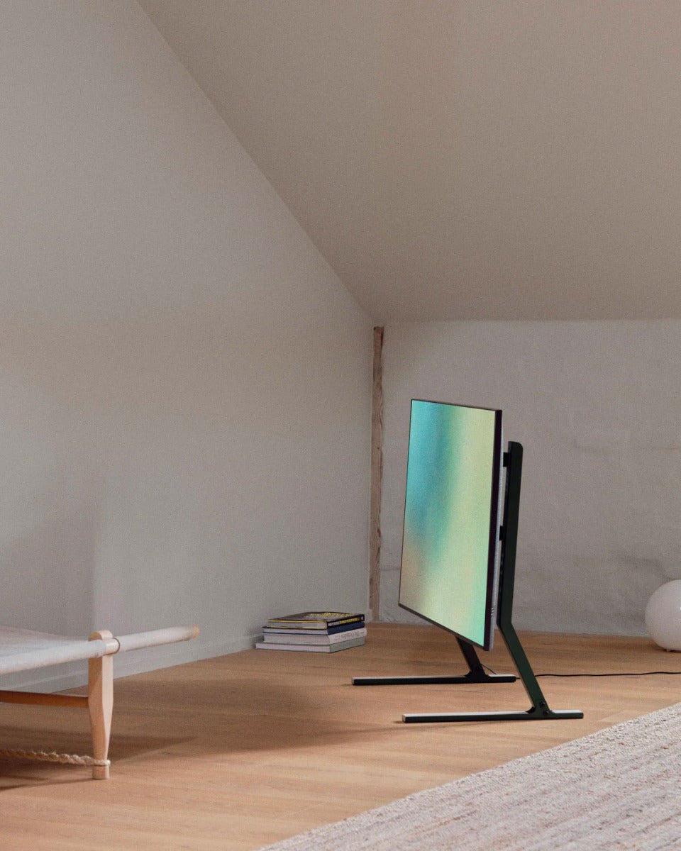 Bendy Low TV Stander - Charcoal - Pedestal