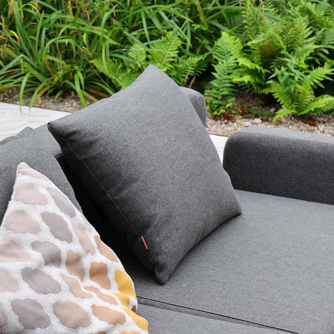 Cobana Lounge Sofa - SACKit