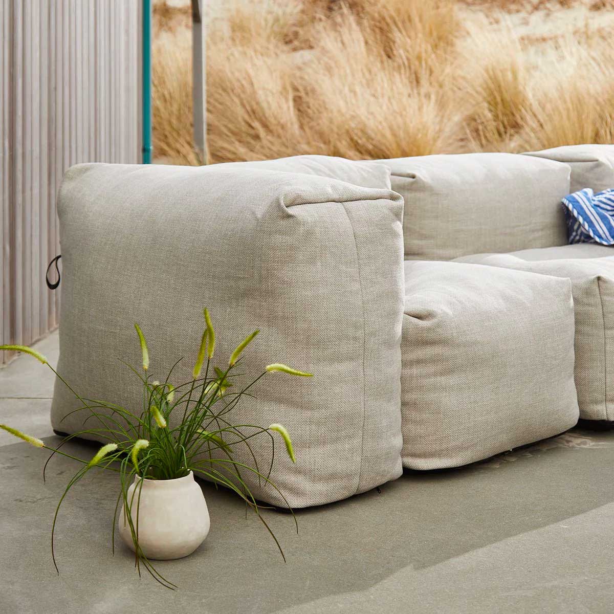 Soft Udendørs Sofa - 5 Pers. hjørnesofa - Kirra Sand - SACKit
